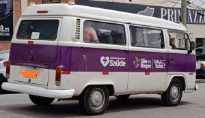 Pacientes de São Roque que fazem Hemodiálise em Itu, estão sendo transportados em veículo inadequado, denuncia Vereador Cabo Jean
