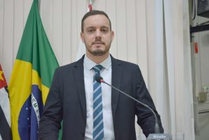 Vereador Guilherme Nunes faz indicação para implantação de cursos profissionalizantes