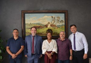 Secretária Estadual de Esportes visita a Câmara de São Roque