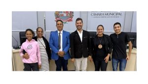 Câmara Municipal de São Roque homenageia Pixo Maciel e aprova mudança de nome da Praça no Jardim Suíça Paulista