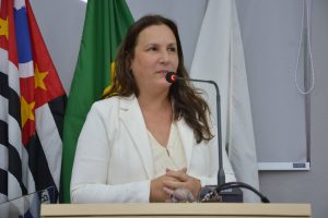 Vereadora Dani Castro propõe Projeto que possibilita conversão do pagamento de multas de trânsito de natureza leve em doação de sangue e medula óssea